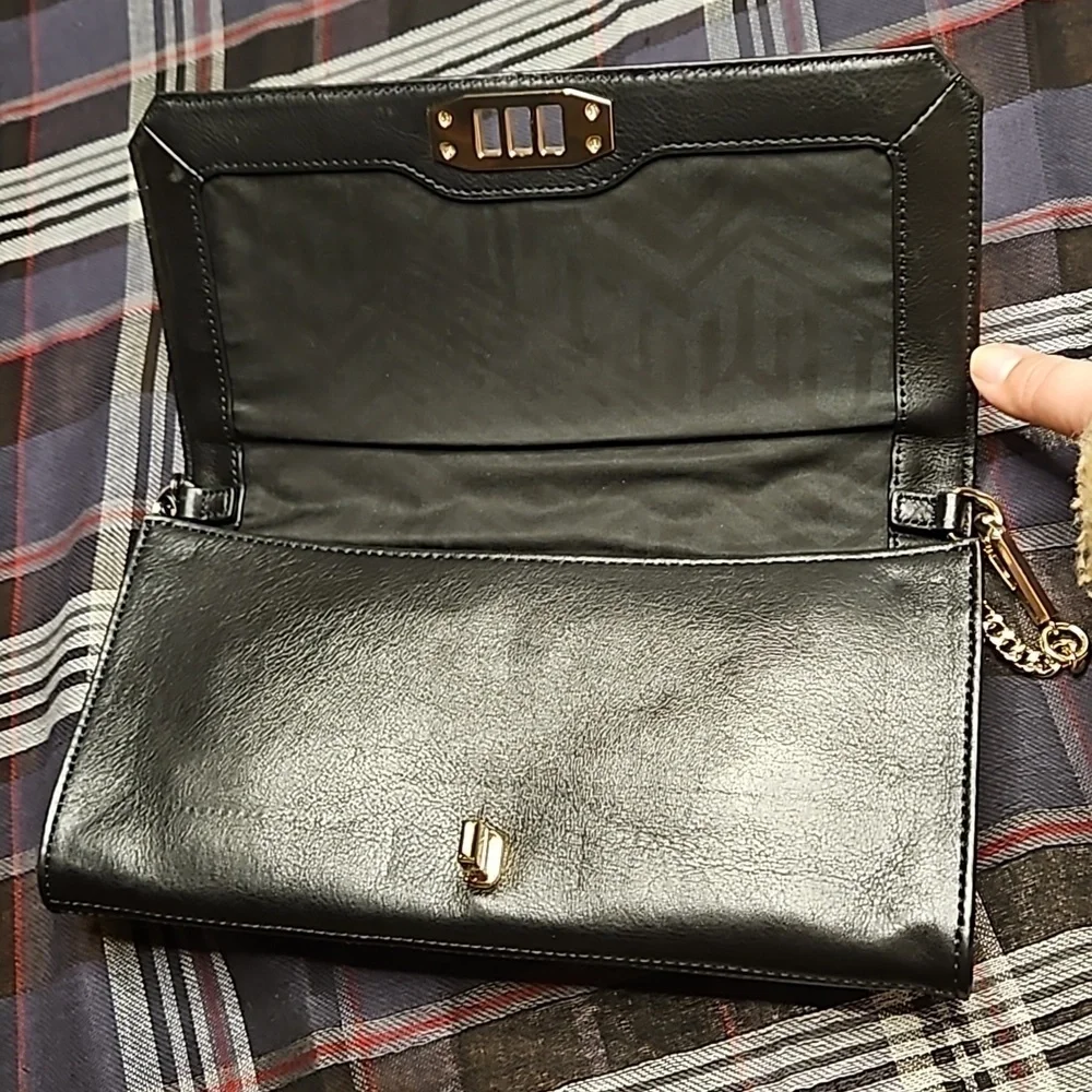 💕REBECCA MINKOFF💕 Black Quilted Love Clutch NWT